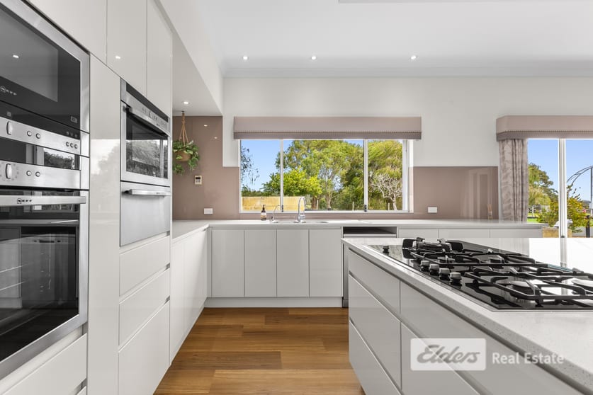 Click to view all images 55 Seaview Heights Henty WA 6236 - Image 2