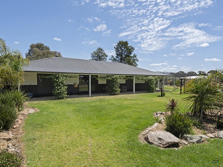 231 North Road Benalla VIC 3672 - Image 3