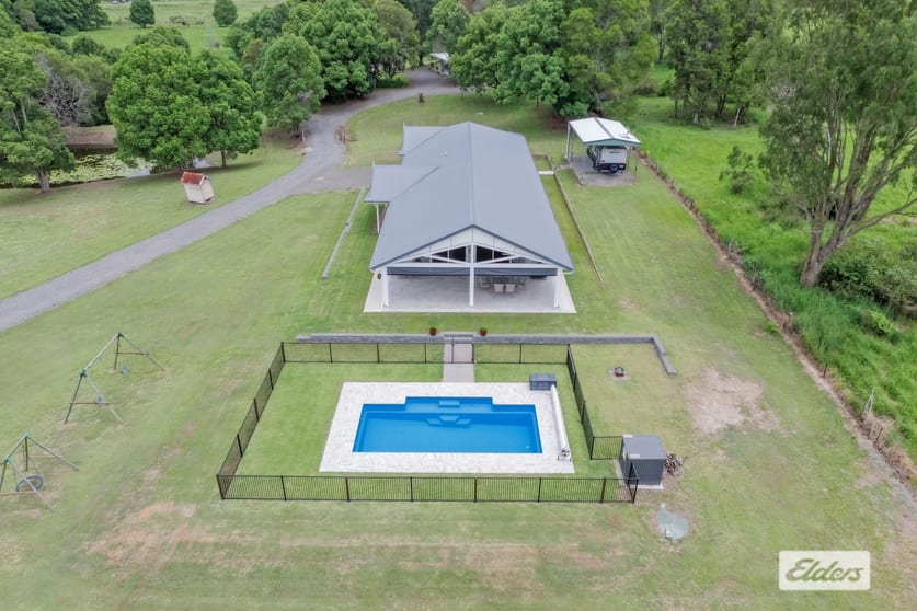 Click to view all images 535 Kilcoy Beerwah Road Stanmore QLD 4514 - Image 3