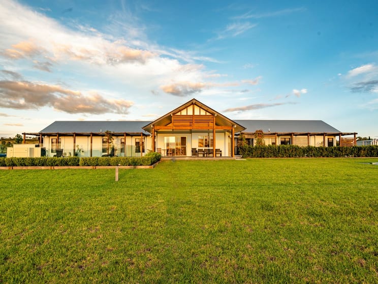 Click to view all images 280 Greenmount-Etonvale Road Greenmount QLD 4359 - Image 2
