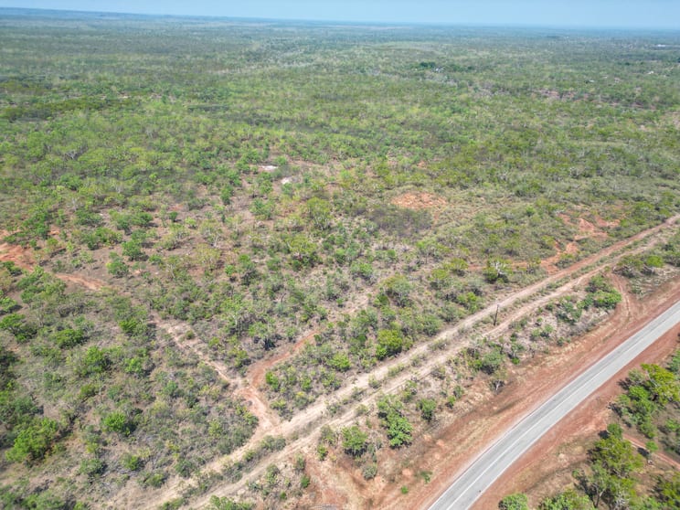 Click to view all images 6760 Stuart Highway Katherine NT 0850 - Image 1