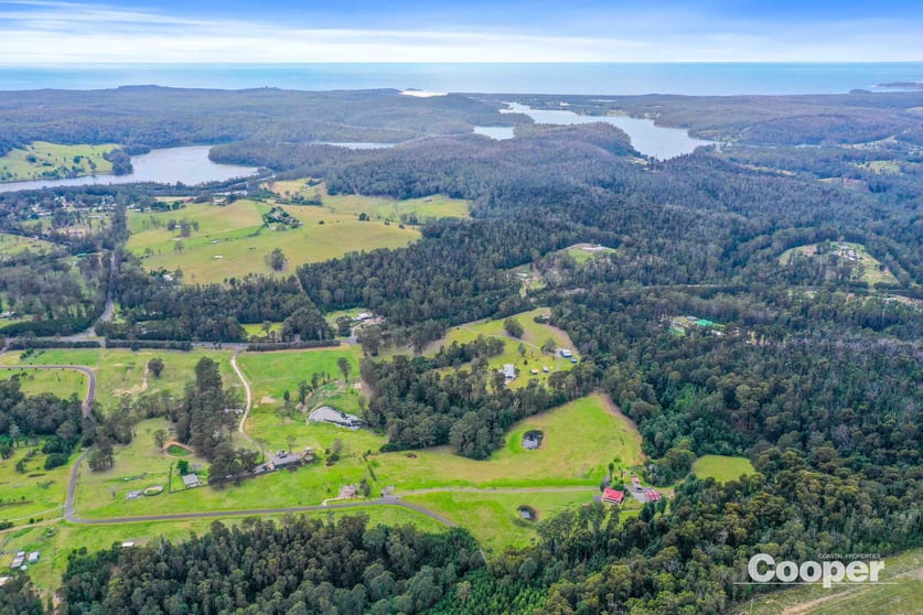 Click to view all images 89 Golden Flats Lane Conjola NSW 2539 - Image 3