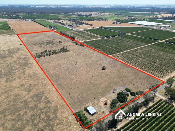 Click to view all images 595 Healy Road Cobram VIC 3644 - Image 1