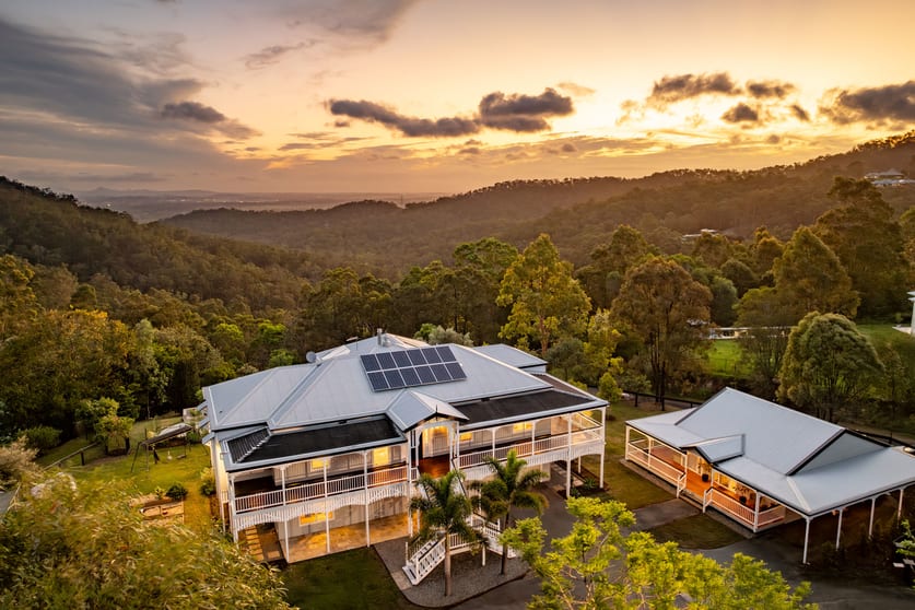 Click to view all images 2 Tallowood Drive Pullenvale QLD 4069 - Image 1