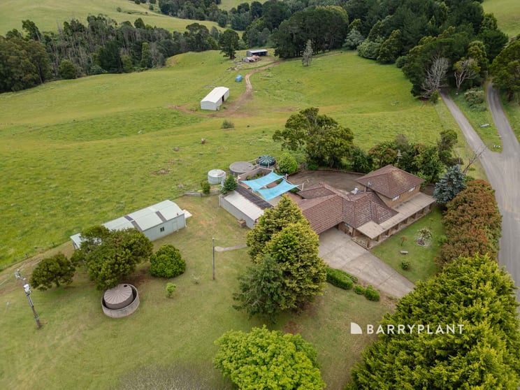 Click to view all images 936 Allambee-Childers Road Childers VIC 3824 - Image 2