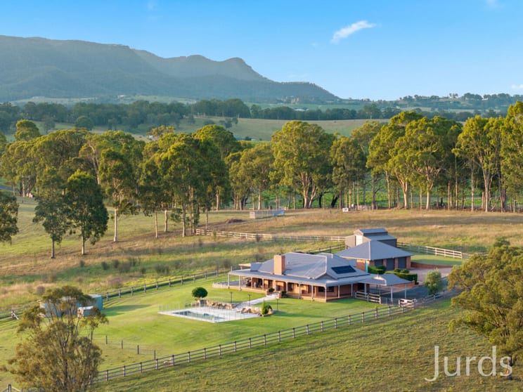 Click to view all images 85 Marrowbone Road Pokolbin NSW 2320 - Image 2