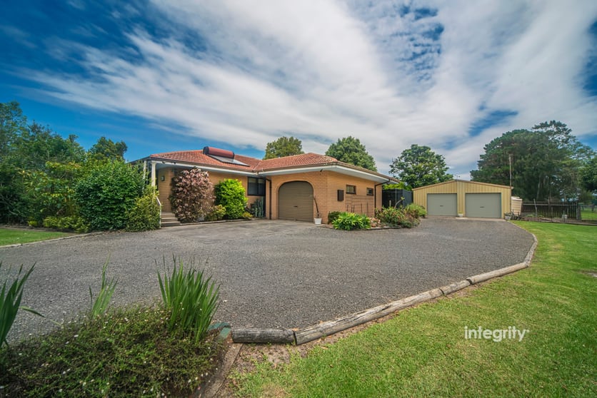 Click to view all images 35 Greens Road Greenwell Point NSW 2540 - Image 1
