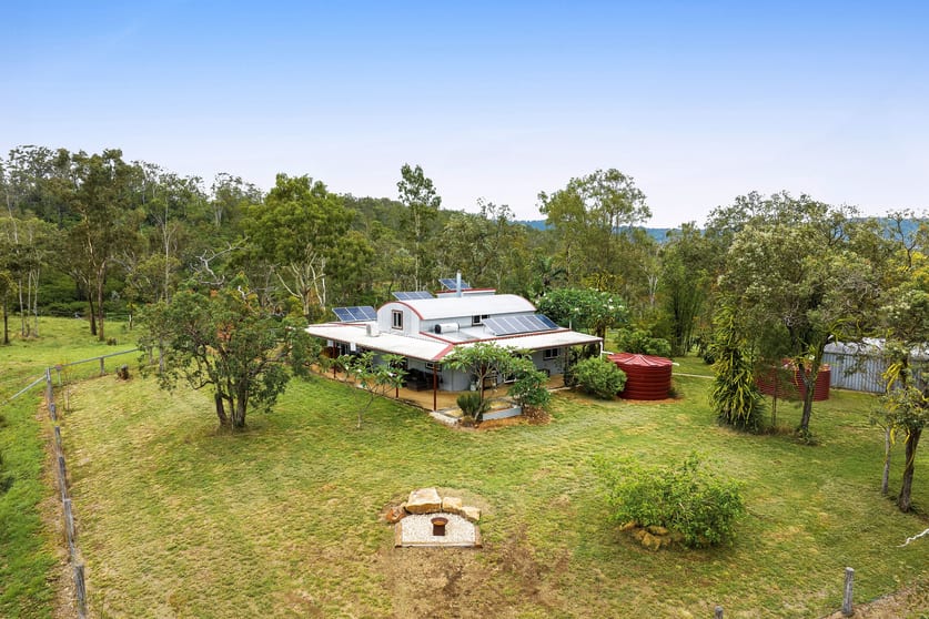 495 Hell Hole Creek Road Preston QLD 4352 - Image 1