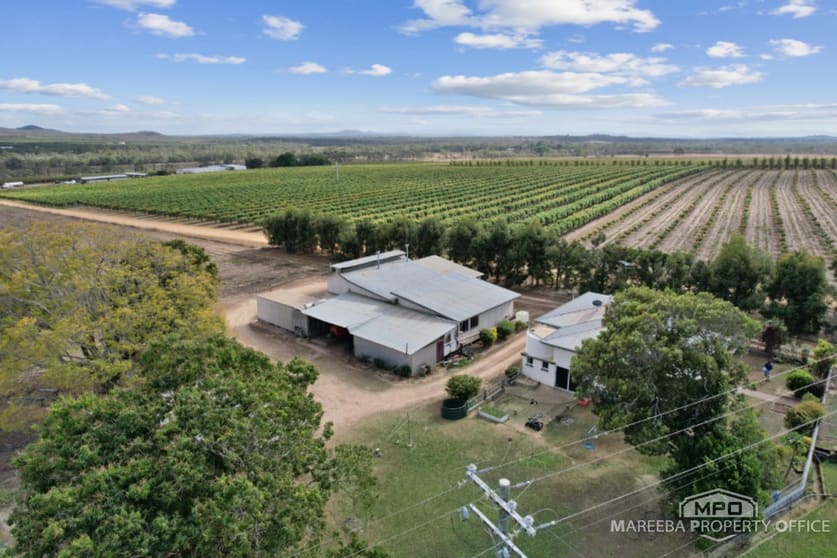 Click to view all images 20 Darrell Road Dimbulah QLD 4872 - Image 2