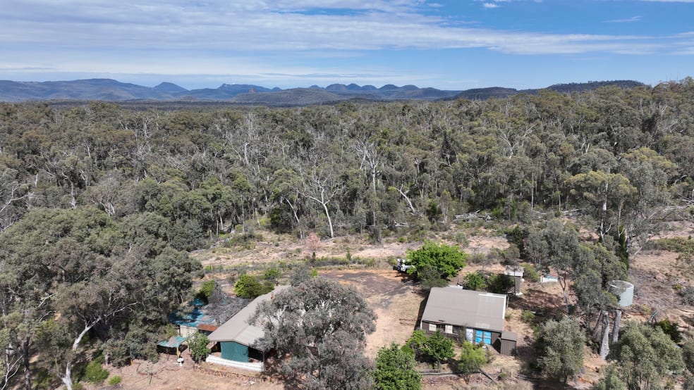 Click to view all images 202 Homeleigh Drive Coonabarabran NSW 2357 - Image 1