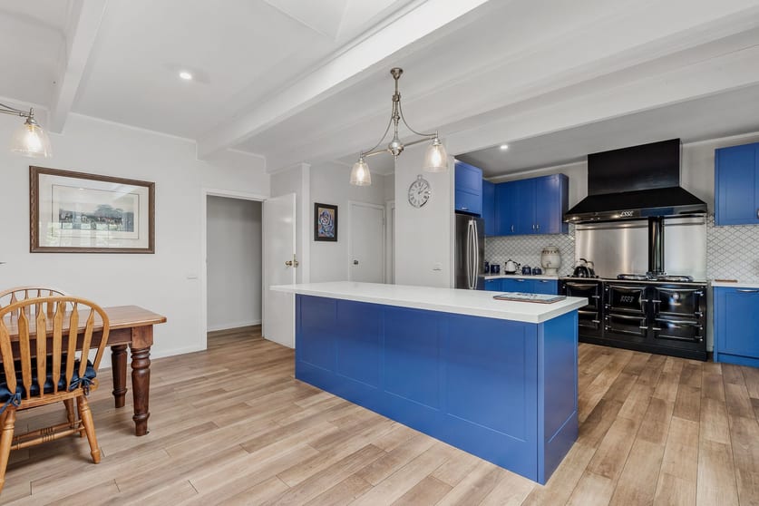 Click to view all images 691 Melton Road Gisborne VIC 3437 - Image 3