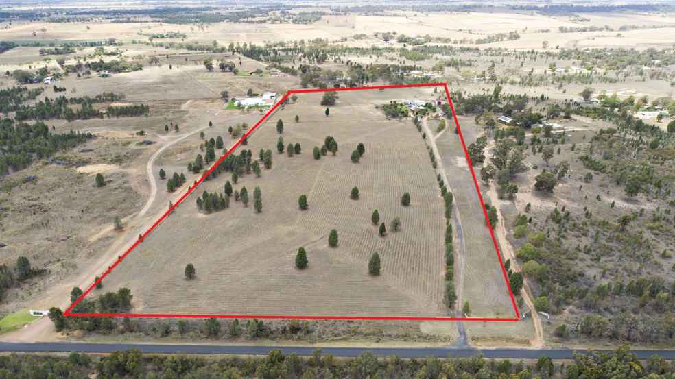 Click to view all images 39R Gidgee Road Dubbo NSW 2830 - Image 2