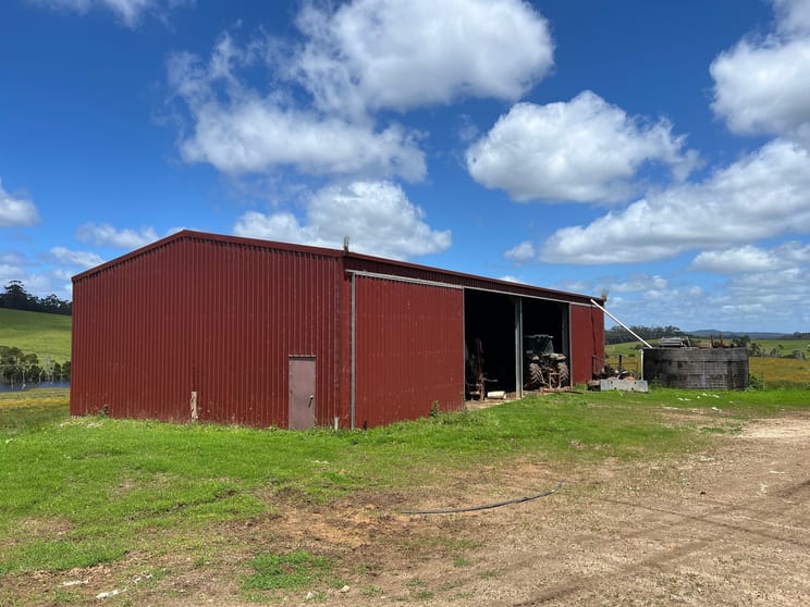 Click to view all images 1119 Mawbanna Road Mawbanna TAS 7321 - Image 3