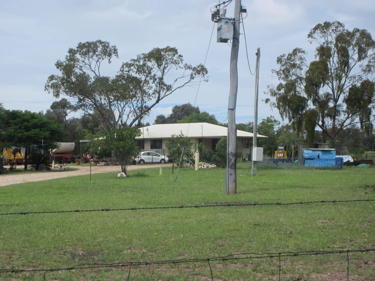 Click to view all images 87 Undulla Creek Road Tara QLD 4421 - Image 1