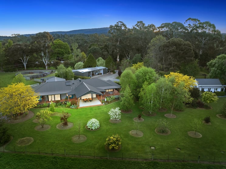 Click to view all images 10 Cerberus Lane Buxton VIC 3711 - Image 1