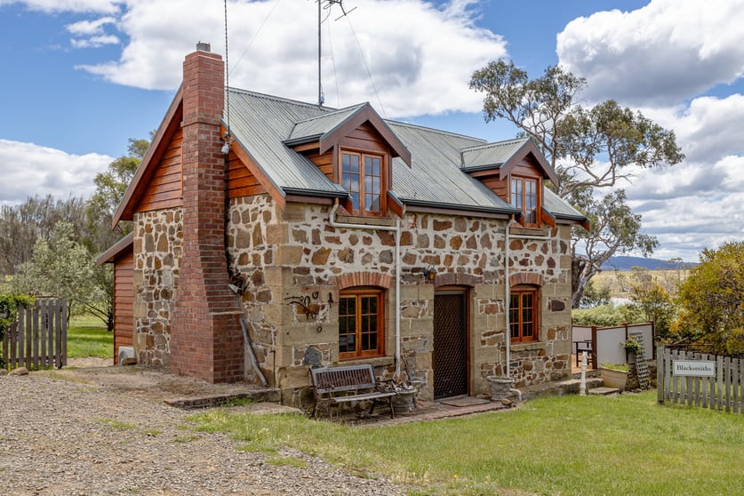 Click to view all images 11264 Tasman Highway Little Swanport TAS 7190 - Image 3