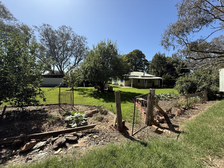 Click to view all images 2255 Newell Highway Tichborne NSW 2870 - Image 3