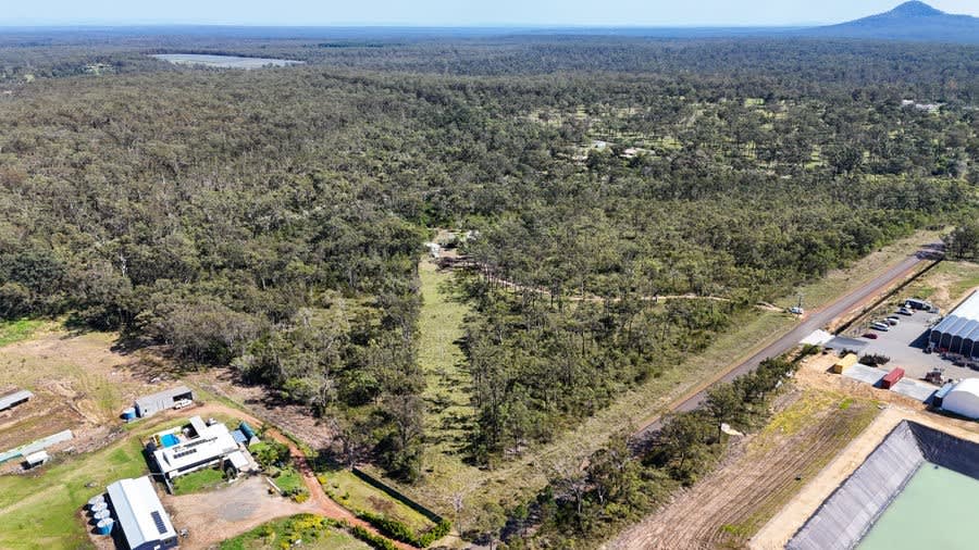 Click to view all images 76 Parker Road Wells Crossing NSW 2460 - Image 2