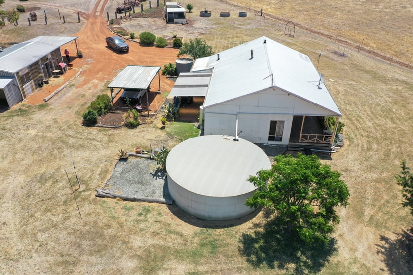Click to view all images 340 Craigie Road Kulikup WA 6244 - Image 3