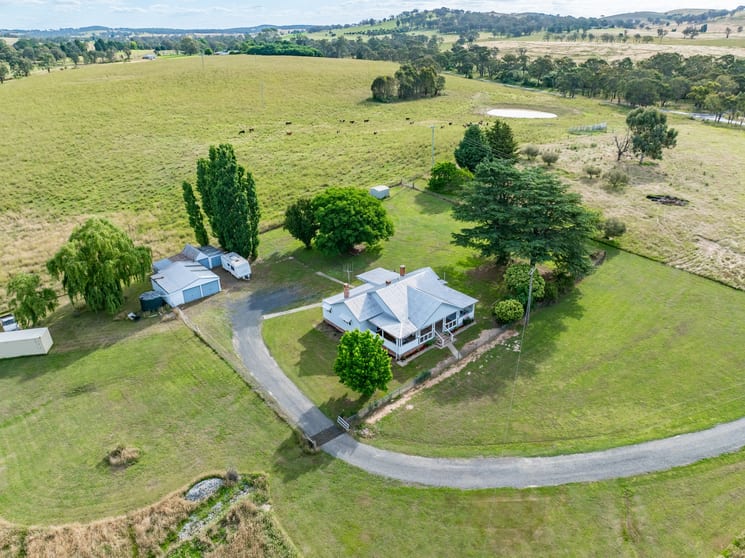 Click to view all images 401 Garland Road Lyndhurst NSW 2797 - Image 1
