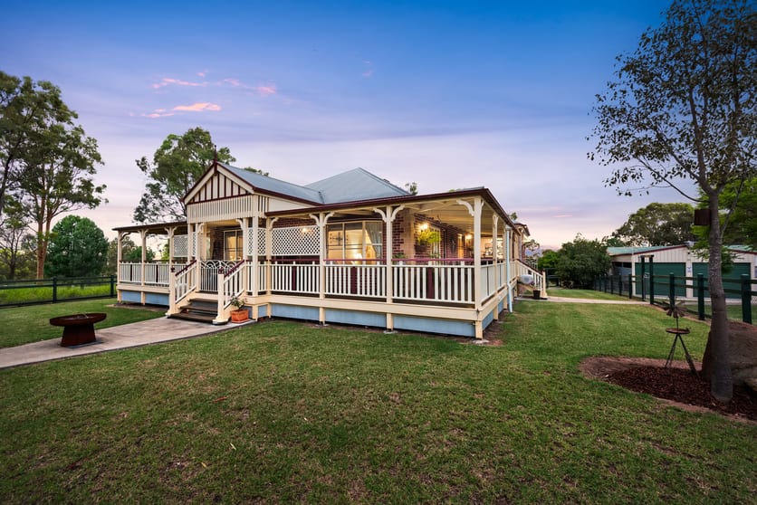 Click to view all images 61 May Road Ellangowan QLD 4361 - Image 1