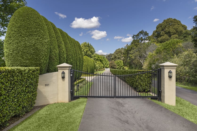 Click to view all images 321 Galston Road Galston NSW 2159 - Image 2
