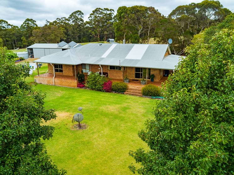 Click to view all images 262 Bridge Road North Walpole WA 6398 - Image 2