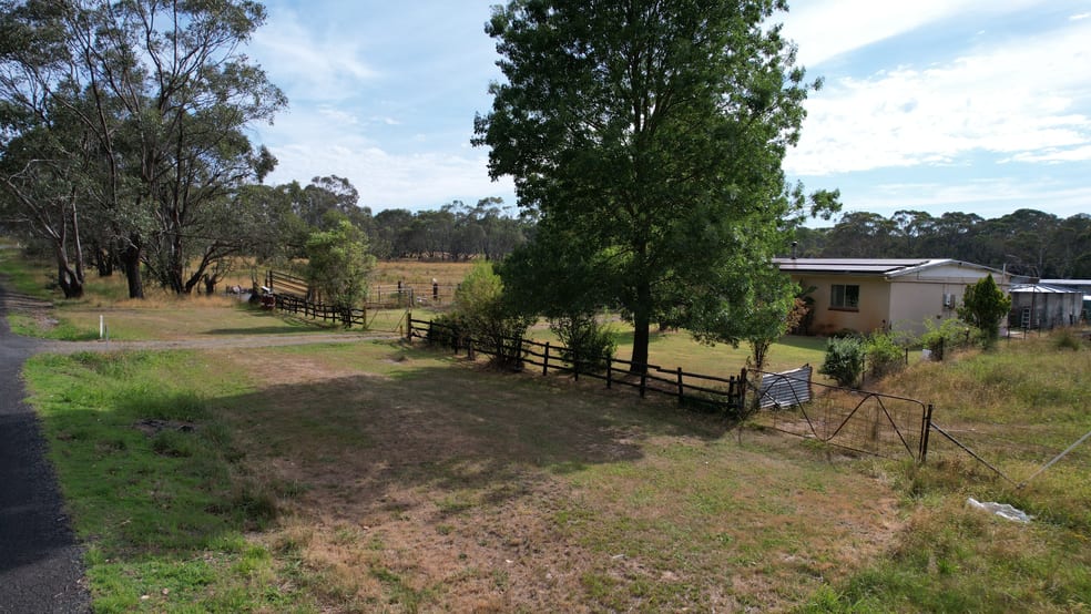 Click to view all images 105 Coppabella Road Rosewood NSW 2652 - Image 2