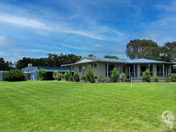 Click to view all images 391 Yarrie Lake Road Narrabri NSW 2390 - Image 2