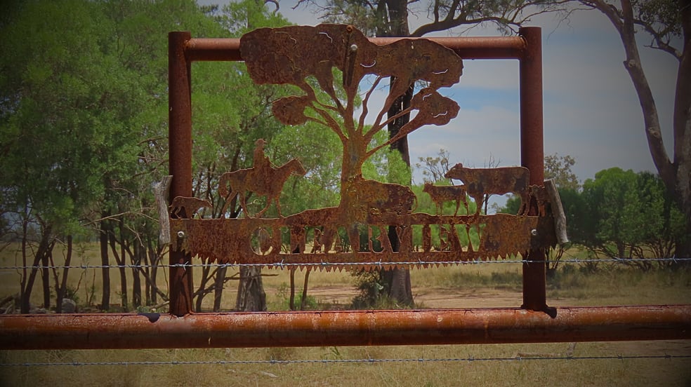 Click to view all images Mooroobie Lane Goondiwindi QLD 4390 - Image 2