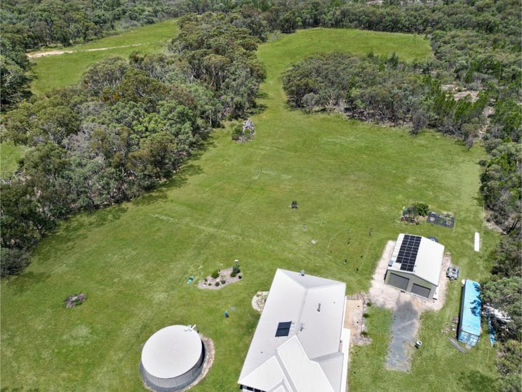 Click to view all images 192 Cascades Lane Greenlands QLD 4380 - Image 2