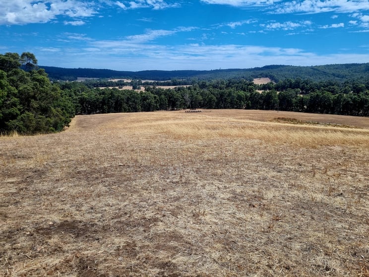 Click to view all images 24 Hanson Road Hoffman WA 6220 - Image 2