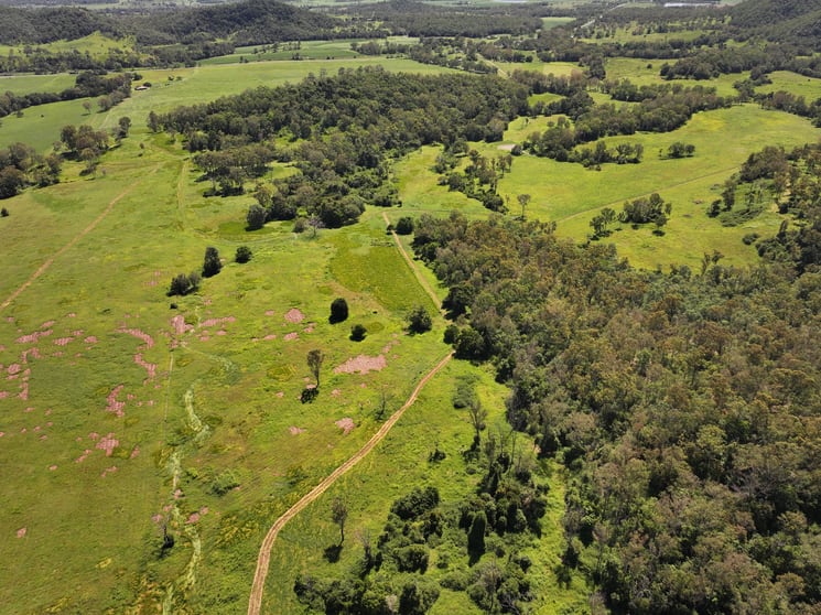 Click to view all images 6991 Bruce Highway Yalboroo QLD 4741 - Image 2