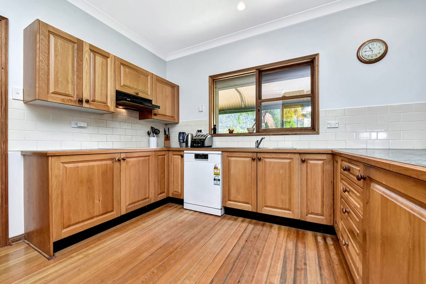 Click to view all images 1536 Mount View Road Millfield NSW 2325 - Image 3