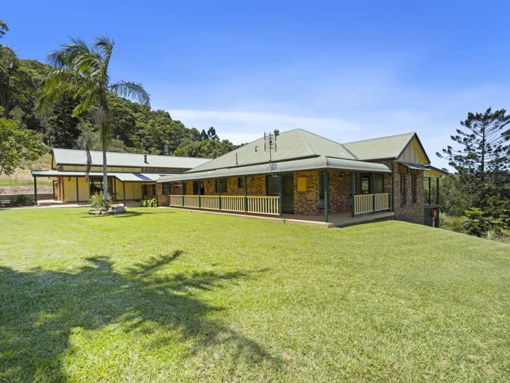 Click to view all images 347 Pottsville Road Sleepy Hollow NSW 2483 - Image 2