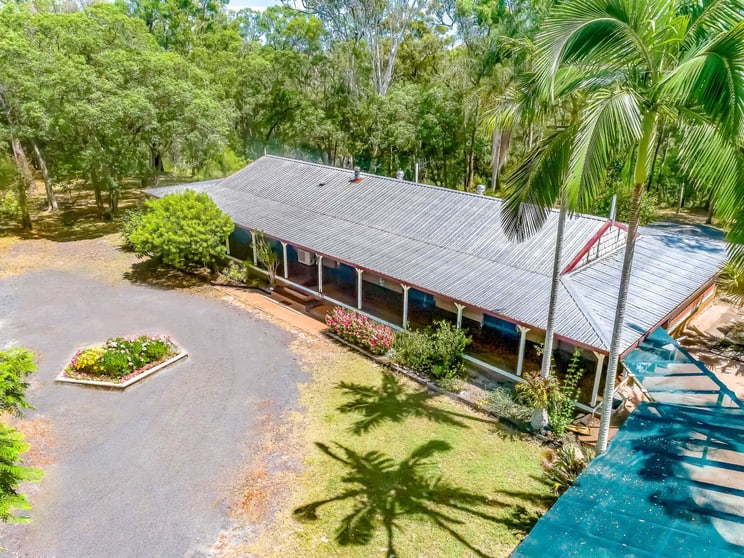 Click to view all images 188 Aerodrome Rd Childers QLD 4660 - Image 2