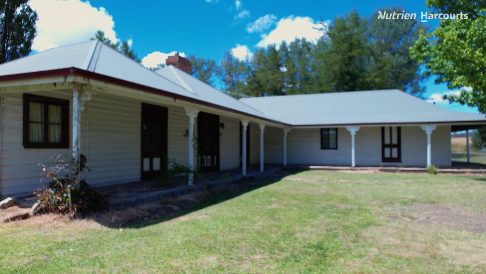 Click to view all images 9992 Guyra Road Wandsworth NSW 2365 - Image 2