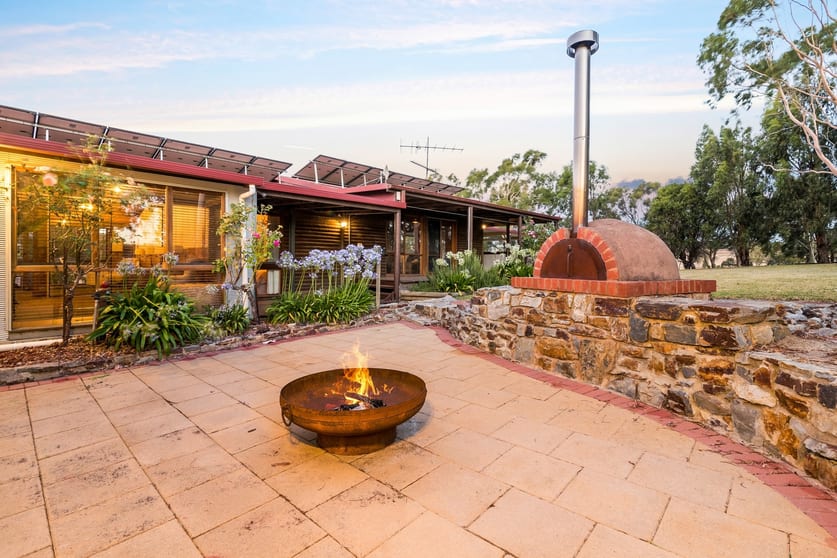 Click to view all images Sugarloaf Creek VIC 3658 - Image 1