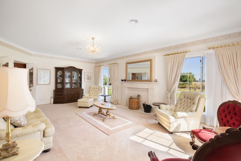 Click to view all images 22 Crotty Road Glen Innes NSW 2370 - Image 3