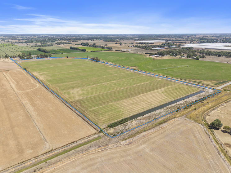 Click to view all images 1372 Sandmount Road Katunga VIC 3640 - Image 3
