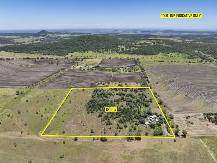 Click to view all images 60 Weier Lane Stoneleigh QLD 4356 - Image 3