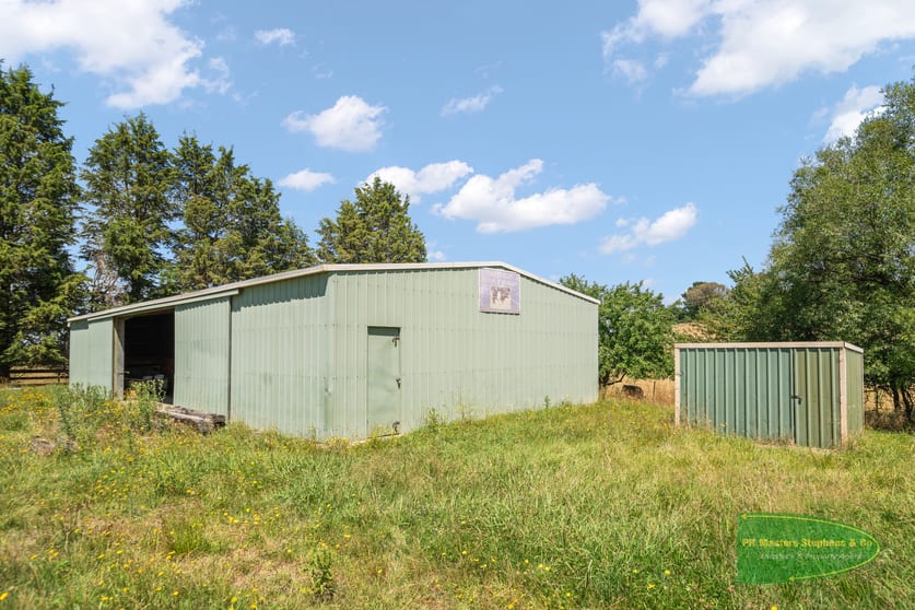 Click to view all images Meadow Flat NSW 2795 - Image 2