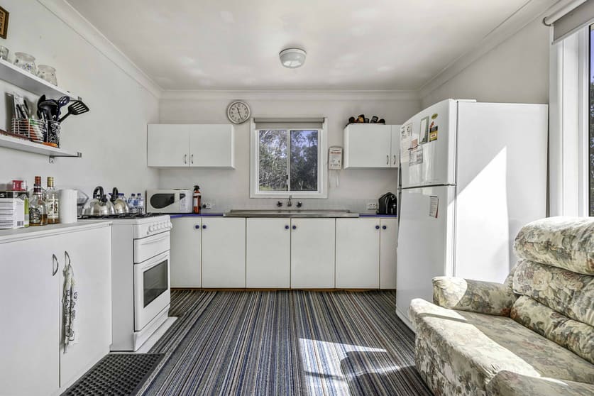 Click to view all images 4/ Millsvale Road Crookwell NSW 2583 - Image 3