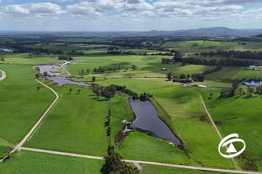 Click to view all images 560 Jacksons Track Jindivick VIC 3818 - Image 1