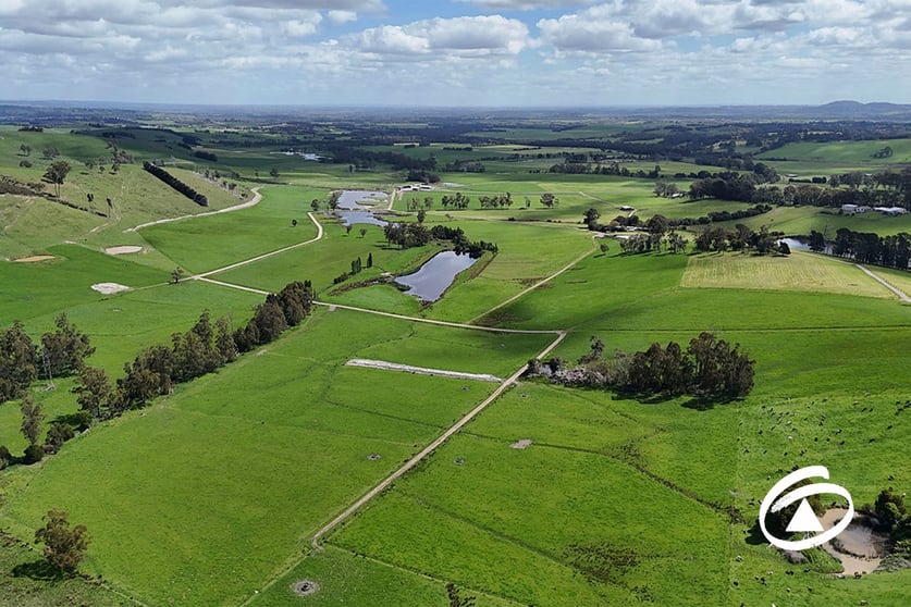 Click to view all images 560 Jacksons Track Jindivick VIC 3818 - Image 2