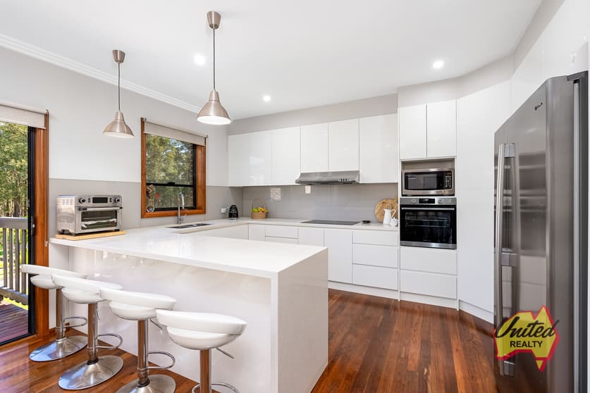 Click to view all images 90 Bamburgh Road Werombi NSW 2570 - Image 3