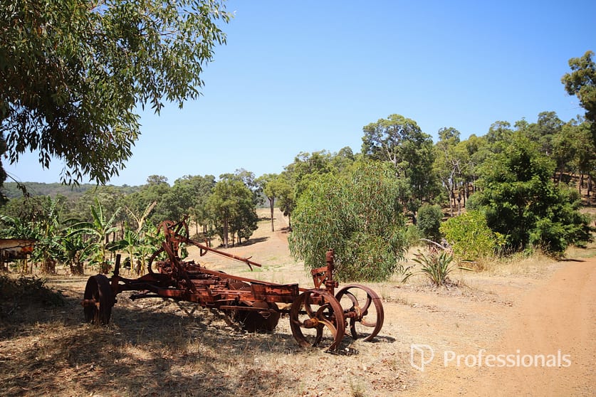 Click to view all images 1014 Charley Creek Road Thomson Brook WA 6239 - Image 1