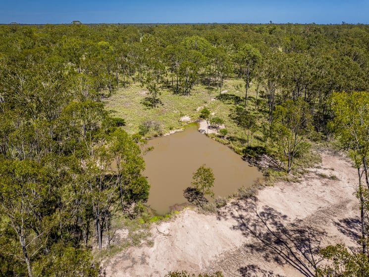 Click to view all images Tara QLD 4421 - Image 2