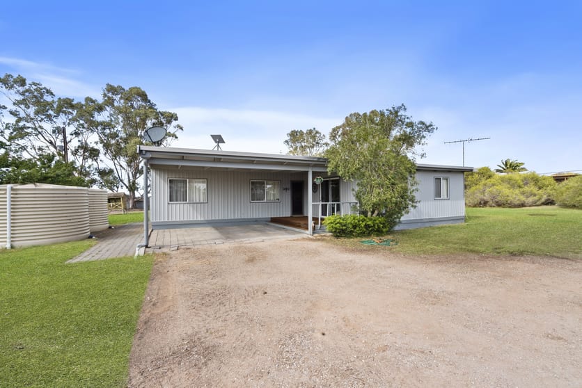 42 Gundaroo Road Finniss SA 5255 - Image 3