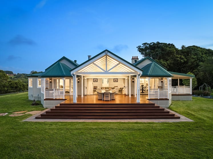 Click to view all images Bangalow NSW 2479 - Image 3